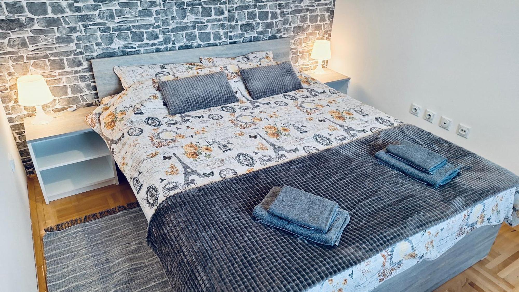 Dream Rental Pirot Apartman Exterior photo